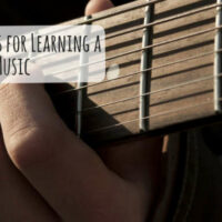 The Best Websites for Learning a Language with Music