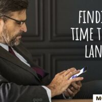 find the time to study a language man on phone mosalingua