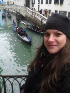 Carla é blogueira e mora na Itália desde 2010